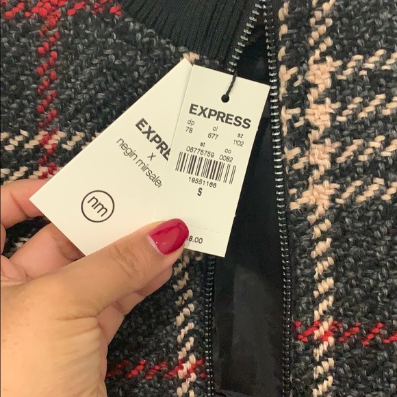 Express Jacket - Picture 3 of 4